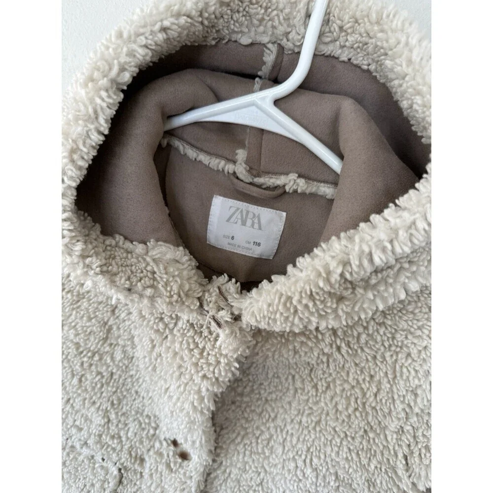 Zara Hooded Teddy Coat Beige Cream Size 6 Girls Youth Button Up Jacket Warm